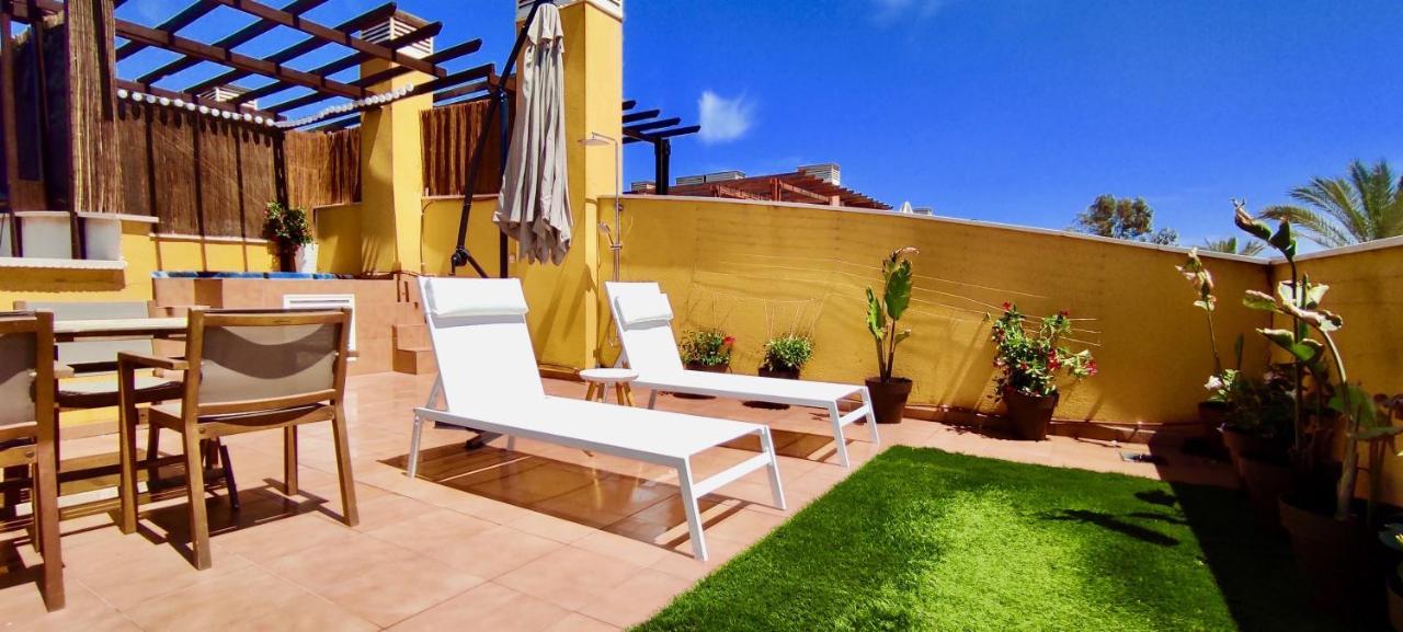 Апартаменти Agua Marinas - Tu Atico Con Jacuzzi Privado! Бера Екстер'єр фото