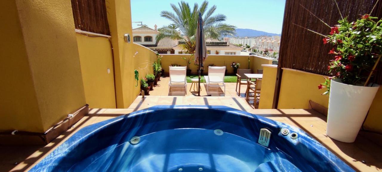 Апартаменти Agua Marinas - Tu Atico Con Jacuzzi Privado! Бера Екстер'єр фото