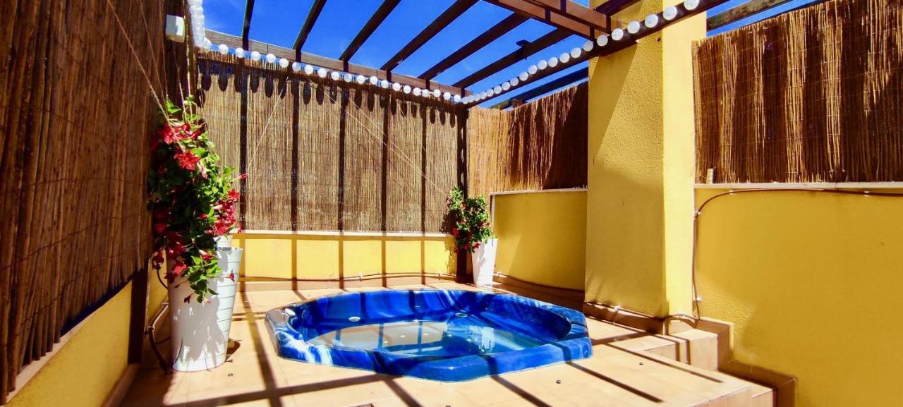 Апартаменти Agua Marinas - Tu Atico Con Jacuzzi Privado! Бера Екстер'єр фото